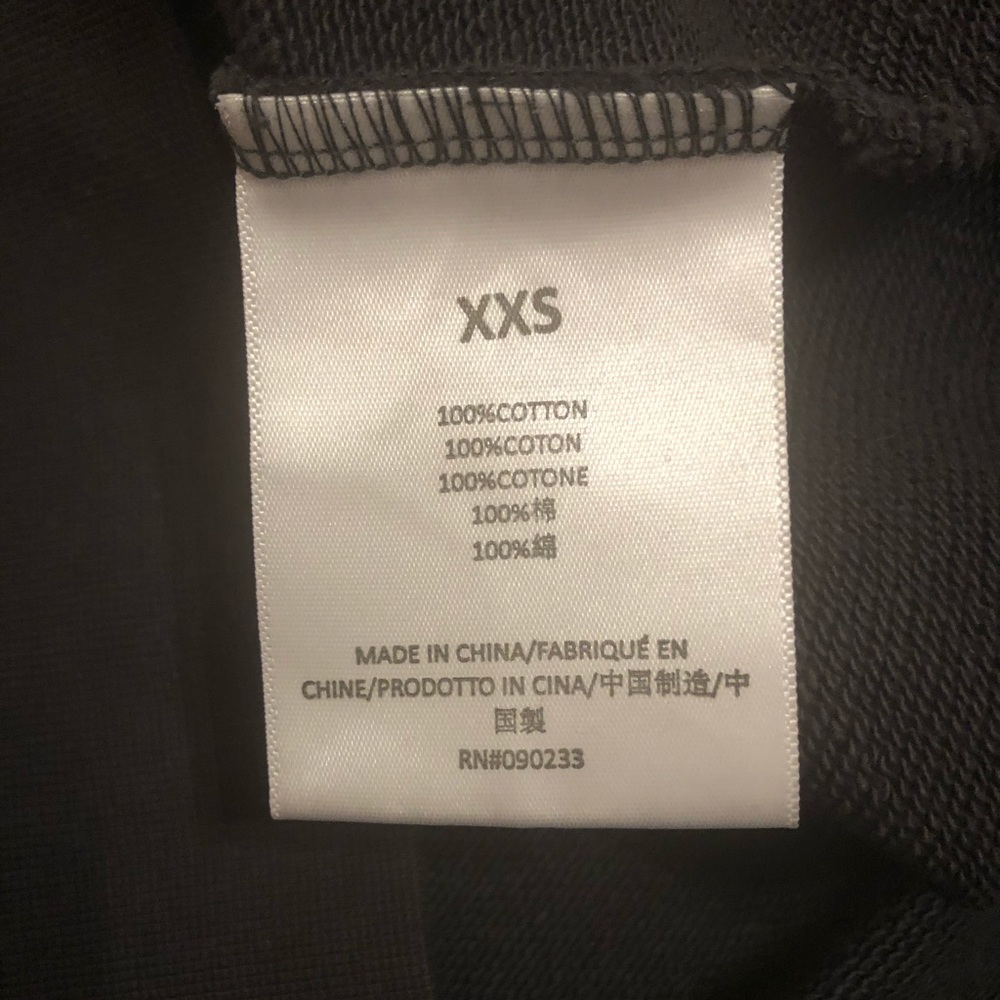 Essentials Fear of God Short Sleeve Sweatshirt - Picture 16 of 16